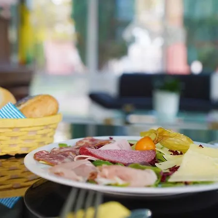 Hofmann Zur Mühle 3*