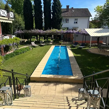 Hofmann Zur Mühle 3*